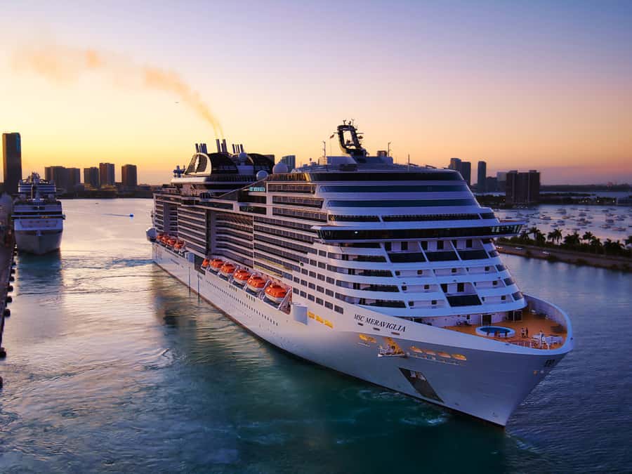Jeju Island: Full Day Tour for Cruise Ship Passengers - Gangjeong Port route: Hallasan, waterfalls, and basalt cliffs