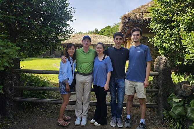 Jeju Private Day Tour with Jeju Cruise Terminal Pickup - Seongeup Folk Village and old Jeju life