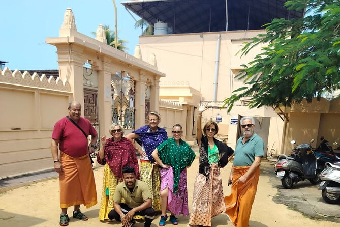 Kochi Tuk-Tuk Private Tours with Pickup from Cruise Ships - Spice Market, Jain Temple, and Bastion Bunglow