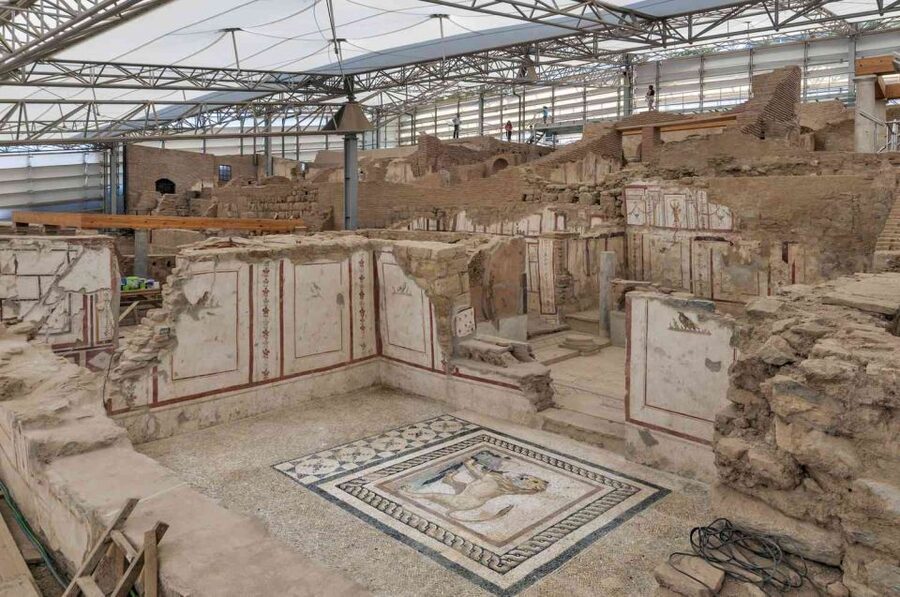 Kusadasi: Ephesus and Sirince Skip-the-Line Shore Excursion - What the private format changes