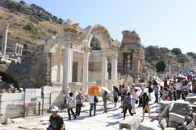 Kusadasi Port: PRIVATE Ephesus Tour for Cruise Passengers - The Temple of Artemis, a short stop with a huge reputation
