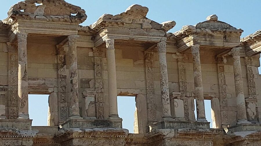 Kusadasi: Private Ephesus Tour with Lunch for Cruisers - What the $123 price really buys you