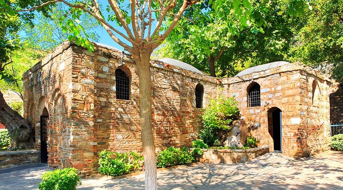 Kusadasi Private Shore Excursion: Ephesus and House of Mary - The carpet-factory question