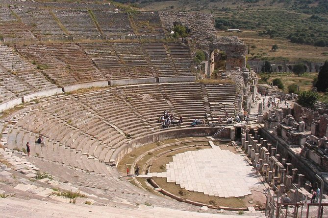 Kusadasi Shore Excursion: Private Tour to Ephesus including Basilica of St John and Temple of Artemis - Entering Ephesus through the Magnesia Gate