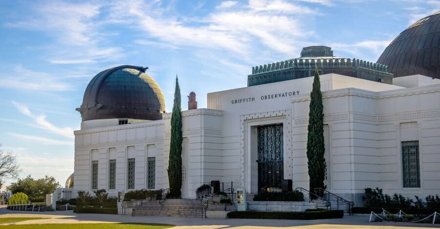 LA: City Highlights Tour with Cruise Terminal Pickup - Downtown LA, from historic buildings to modern city life