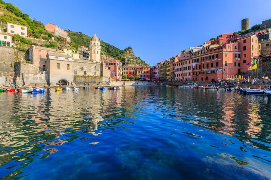 La Spezia: Cinque Terre Private Trip for Cruise Passengers - What the guides add to the day