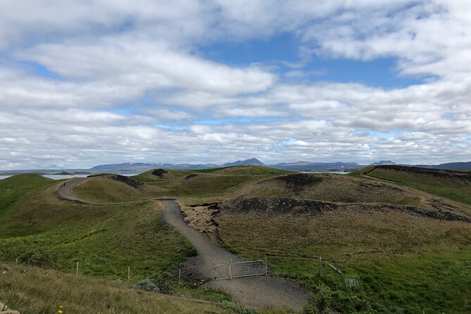 Lake Myvatn Private Day Tour Mývatn, Godafoss Waterfall for Cruise Ships - What the private format is really worth