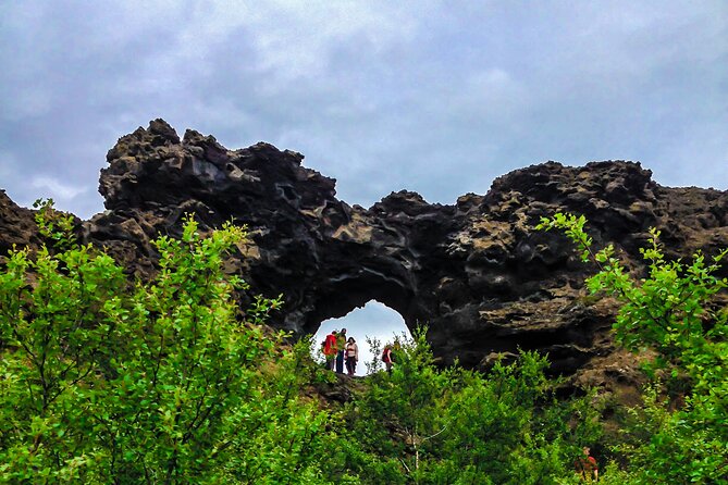 Lake Myvatn Private Day Tour Mývatn, Godafoss Waterfall for Cruise Ships - Lake Myvatn packs several worlds into one stop
