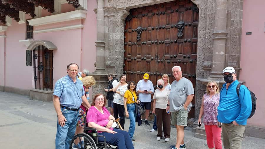 Lima: Shore excursion from the Port of Callao for Cruises - San Francisco and the catacombs