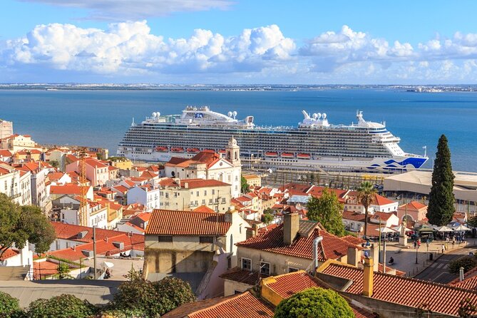 Lisbon Small Group Shore Excursion: Pena Palace, Sintra, Cascais - Key points to know before booking