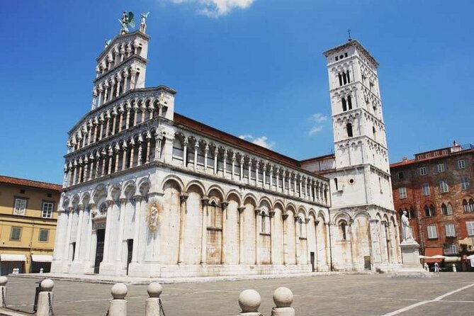 Livorno Shore Excursion: Pisa, Lucca and wine experience Private Day Trip - Pisa and the famous square in two hours