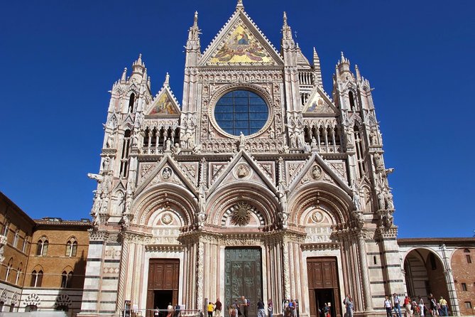 Livorno Shore Excursion: Private Day Trip to Siena and San Gimignano - Price, group size, and the value question