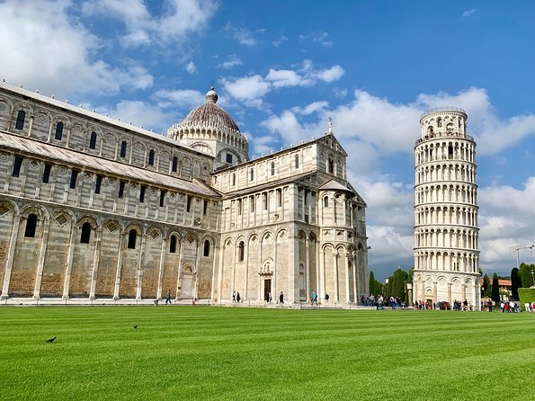 Livorno Shore Excursion to Lucca & Pisa optional Leaning Tower Ticket - Why this Lucca and Pisa pairing works