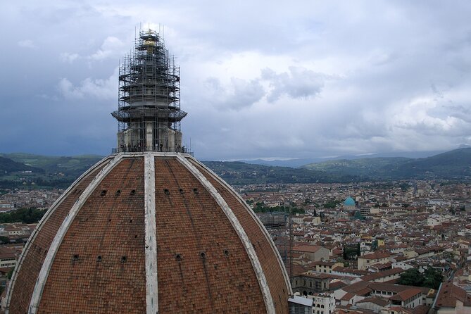 Livorno to Florence and Pisa Day Trip with Cruise Port Pickup - Large-group touring and guide quality
