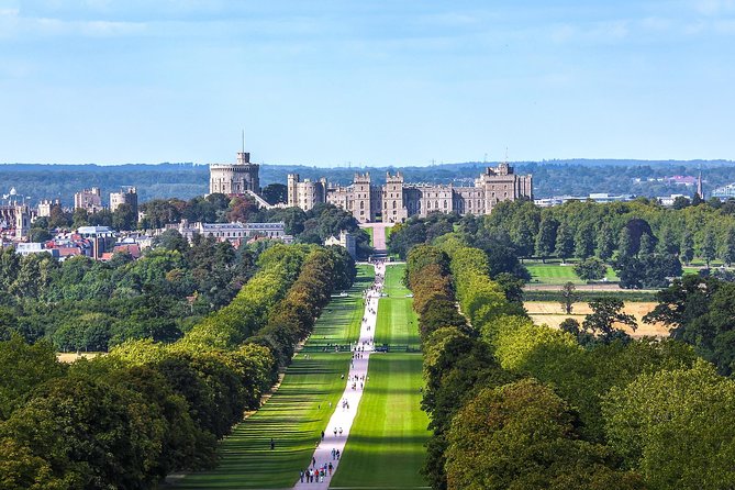 London & Heathrow to Southampton cruise terminals via Windsor Castle - The drive to Southampton and cruise handoff