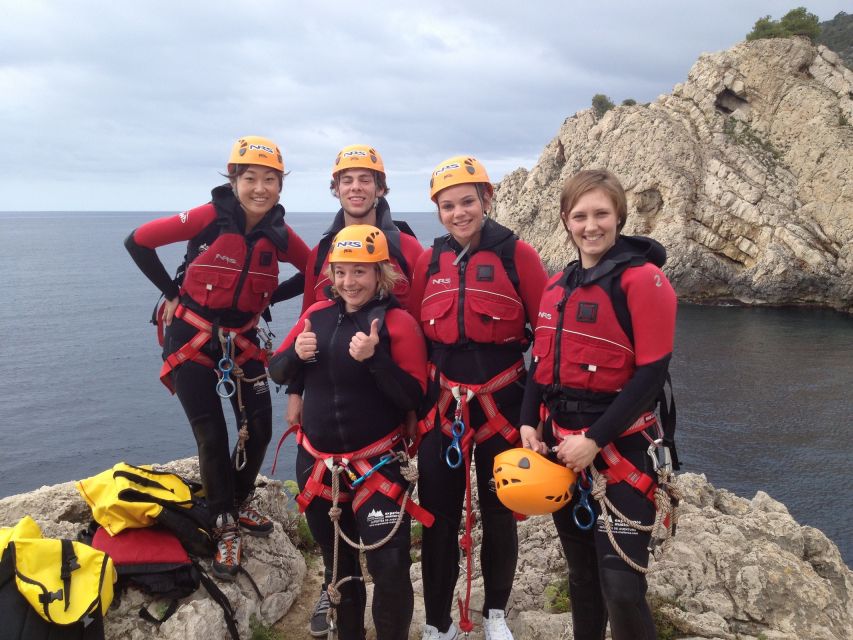 Mallorca: Cliff Jumping Adventure for Cruise Passengers - Deep water soloing for a climbing challenge