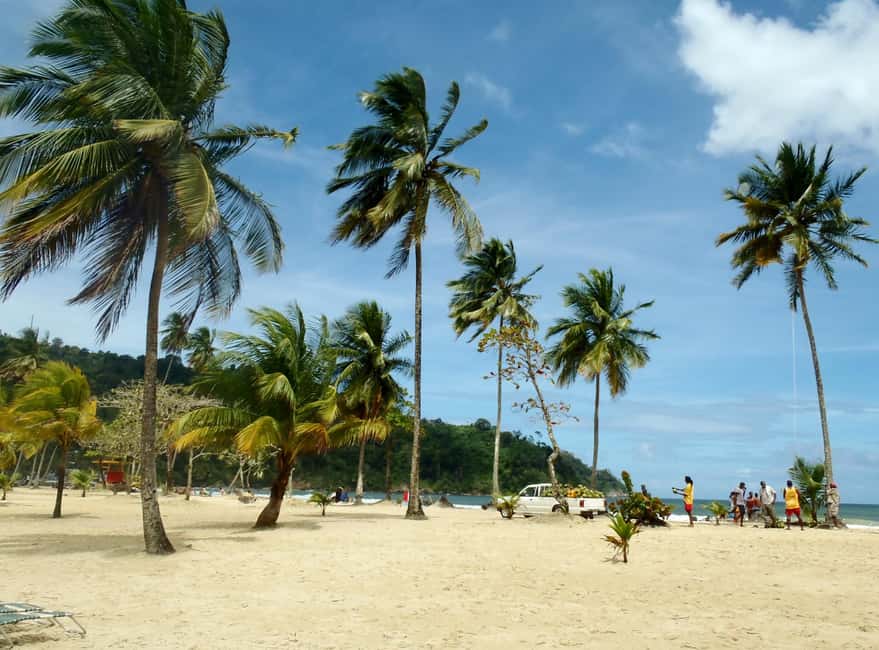 Maracas: Day Trip to Maracas Beach from Port of Spain - A quick stop at Maracas Lookout