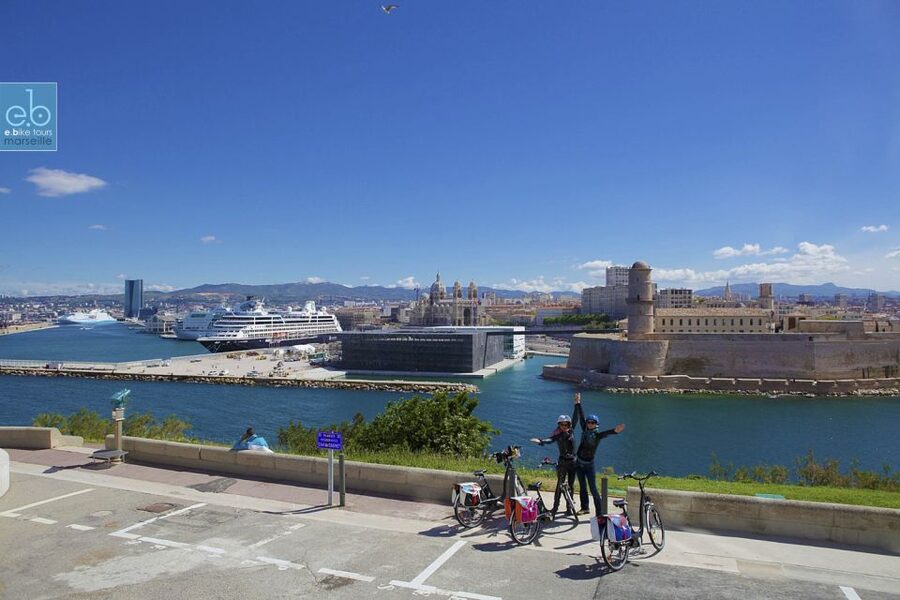 Marseille: Calanques Shore Excursion Electric Bike Day Tour - Marseille’s waterfront, seen from two wheels