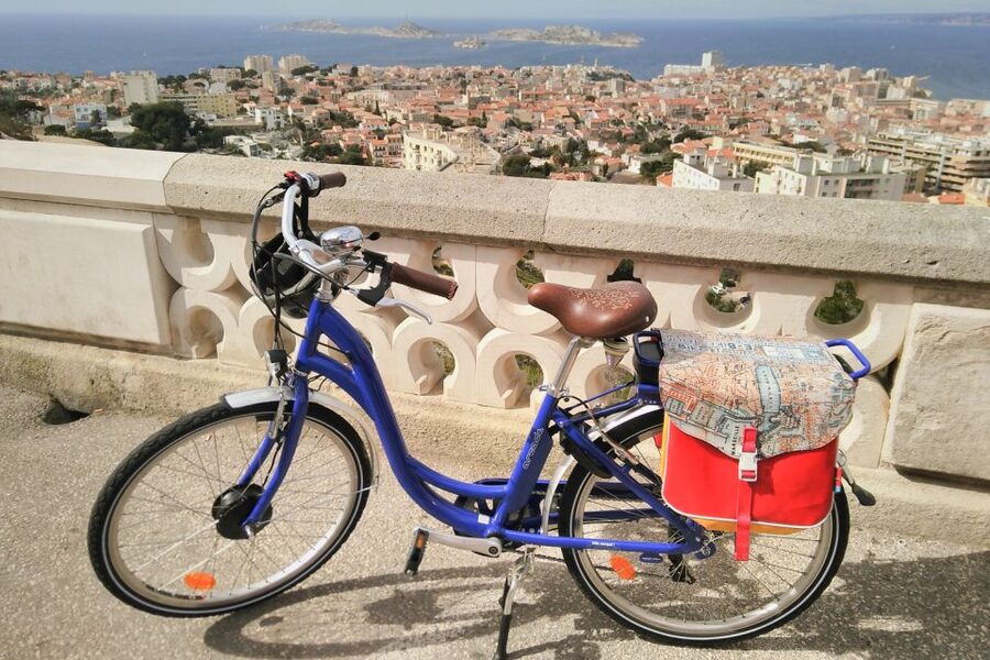 Marseille: Half-Day E-Bike Tour from Cruise Port - Notre Dame de la Garde: the big climb