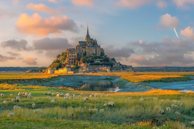Mont St Michel Shore Excursion from Le Havre Guided Tour & Lunch - Arriving at the Island by Passeur Shuttle