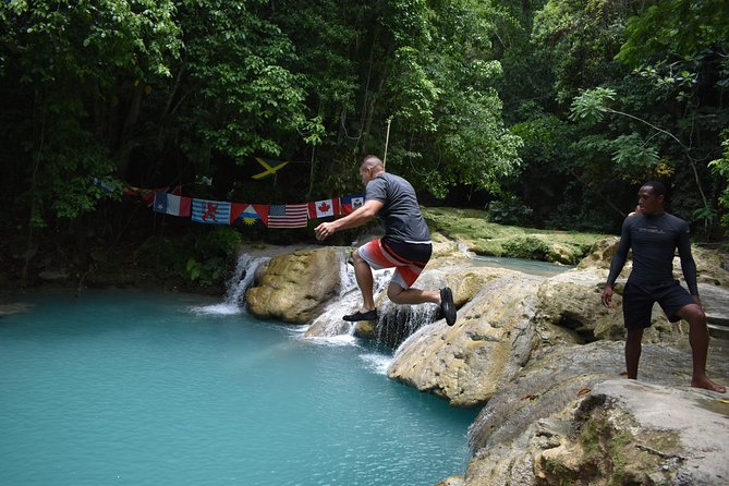 Montego Bay Shore Excursion: Blue Hole & Secret Falls Tour plus Shopping - The long ride from Montego Bay to Ocho Rios