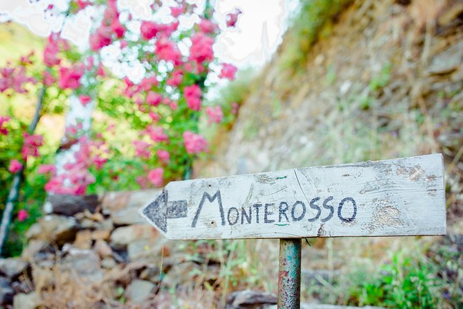 Monterosso and Portofino Shore Excursion from La Spezia - Santa Margherita Ligure: coffee, shopping, and a gentle start