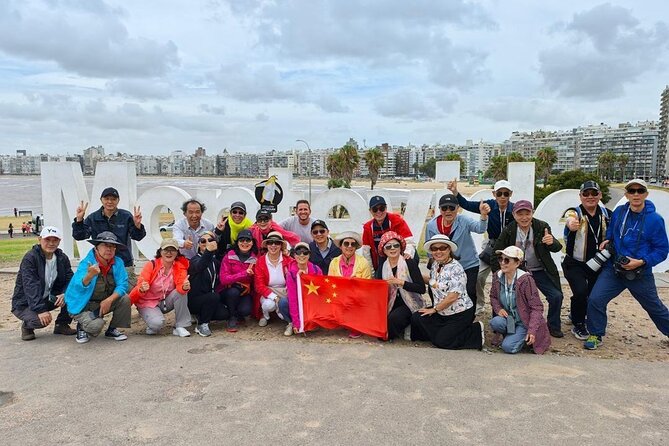 Montevideo Highlights: Shared City Tour for Cruise Passengers - Pocitos and the Montevideo sign