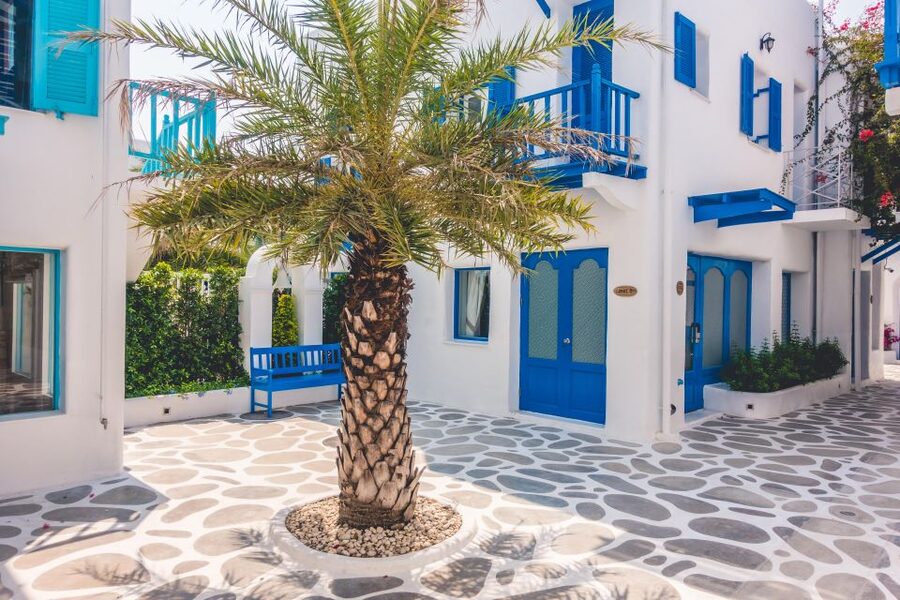 Mykonos Delight: A Perfect Day Trip from Your Cruise Ship - Walking, stairs, and the real mobility question