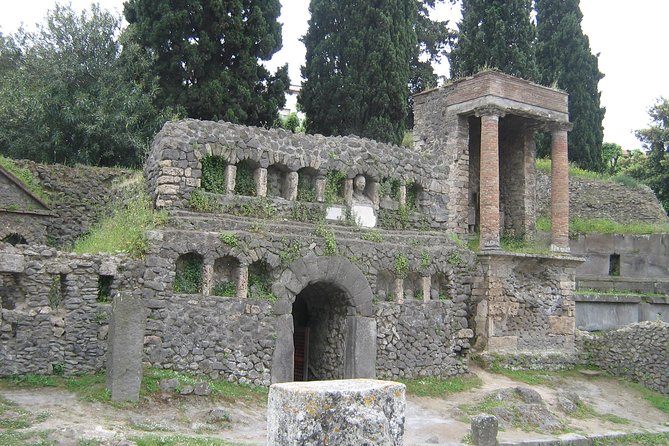 Naples Shore Excursion: Pompeii Half Day Trip from Naples - Getting back to the ship