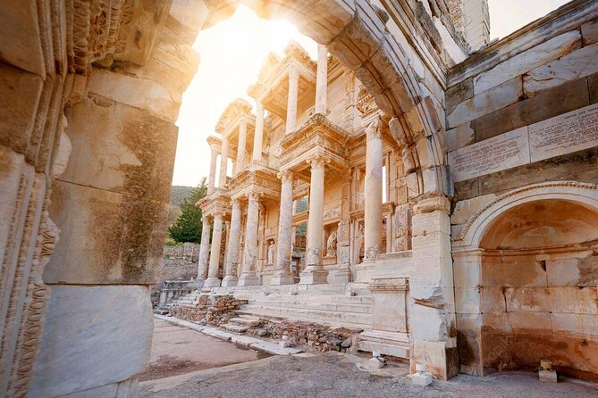 NEW: Private The Most Detailed Ephesus Shore Excursion / with Lunch - Entering Ephesus through its public heart