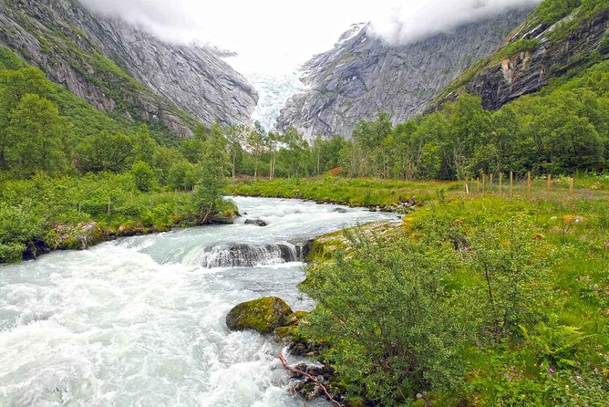Olden Shore Excursion: the Amazing Briksdal Glacier - Meeting near the pier in Olden
