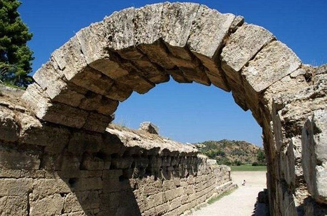 Olympia shore Excursion - 4 hour tour (Olympia, Olive press, Beach) - Who should book this Olympia excursion?