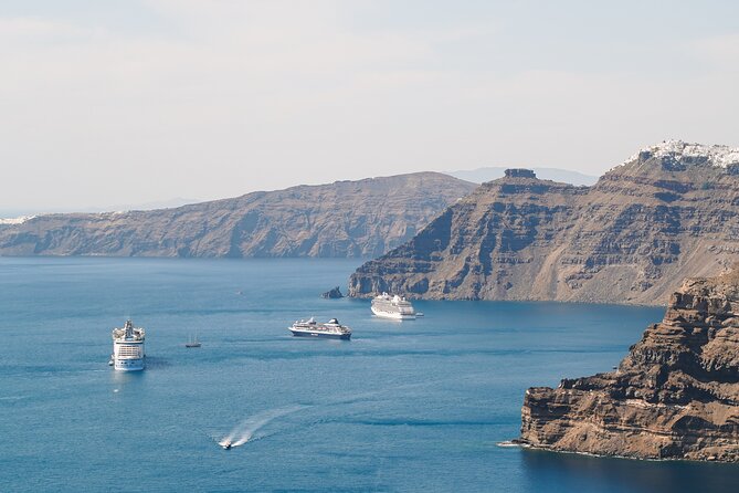 One Day in Santorini from Cruise Ship: Ultimate Island Tour - Starting in Oia, Santorini’s most famous view
