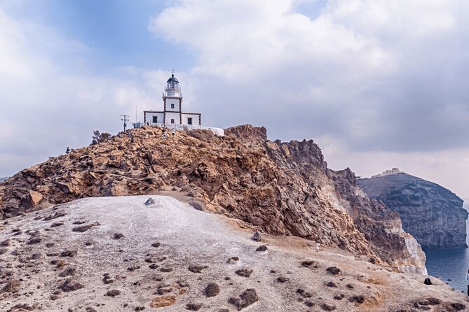 One Day in Santorini from Cruise Ship: Ultimate Island Tour - Blue domes in Imerovigli and Firostefani
