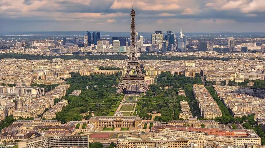Paris: Private Layover Tour with Airport Pickup & Dropoff - Starting with the Grand Palais and Moulin Rouge