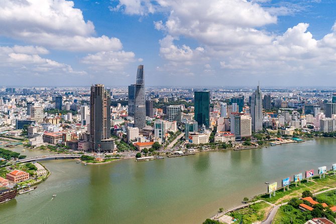 Phu My Shore Excursion: Best of Private Ho Chi Minh City Tour - Two quick colonial landmarks in District 1