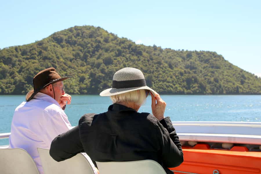 Picton Shore Excursion: Queen Charlotte Sounds Cruise - Crossing Into Queen Charlotte Sound