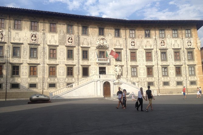 Pisa & Florence highlights shore excursion from Livorno port - Santa Croce and the tombs of famous Florentines