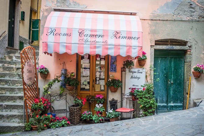 Private 8-hour Tour from Livorno Cruise Port to Cinque Terre - Corniglia, the village that needs a little more effort