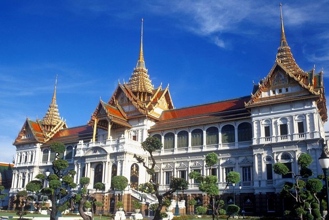 PRIVATE Bangkok Shore Excursions - Laem Chabang Port (Thai Tour Guide) - Pak Khlong Talat flower market