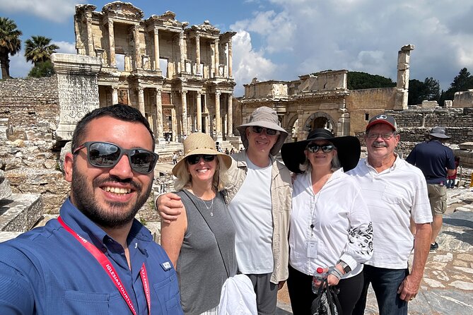 PRIVATE EPHESUS TOUR FOR CRUISERS: On-time Return and Skip-Line - Adding the Terrace Houses to see private Roman life
