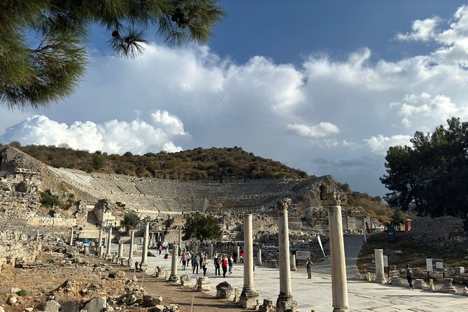 PRIVATE EPHESUS TOUR FOR CRUISERS: On-time Return and Skip-Line - Lunch, carpets, crafts, and the hard-sell question