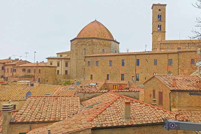 PRIVATE EXCURSION: Volterra & San Gimignano + wine tastings (from Livorno Port) - Why the private format matters on a cruise day