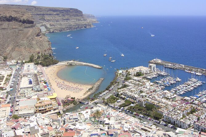 Private Full Day Beaches Tour in Gran Canaria with Hotel/Cruise Port pick-up - Playa Puerto Rico begins the coastal circuit
