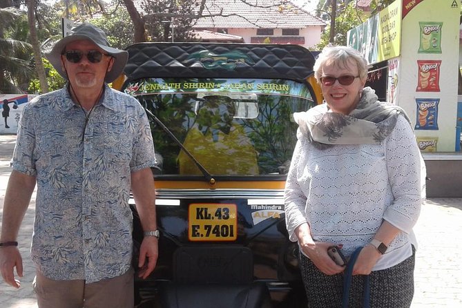 Private Guided Kochi Tuk tuk Tours with Pickup from Cruise Ships - Meeting your driver at Cochin Port