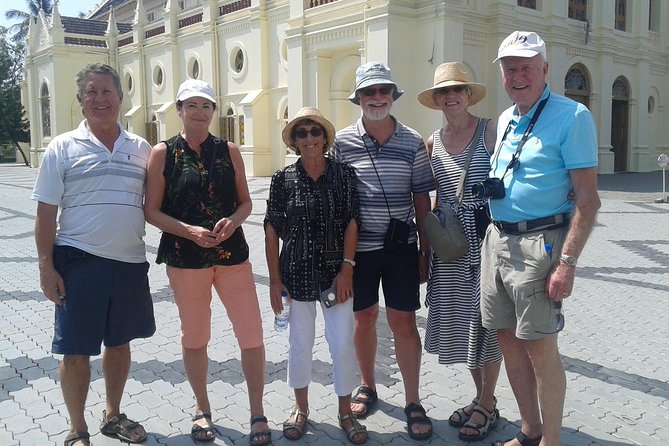 Private Guided Kochi Tuk tuk Tours with Pickup from Cruise Ships - Spice Market and the shopping question