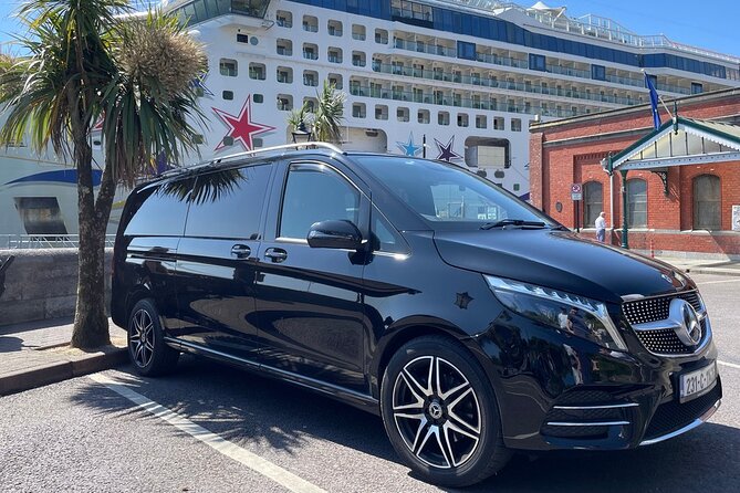 Private Guided Shore Excursions from Cobh - LUXURY Line MPV XL - Why the early start at Blarney matters