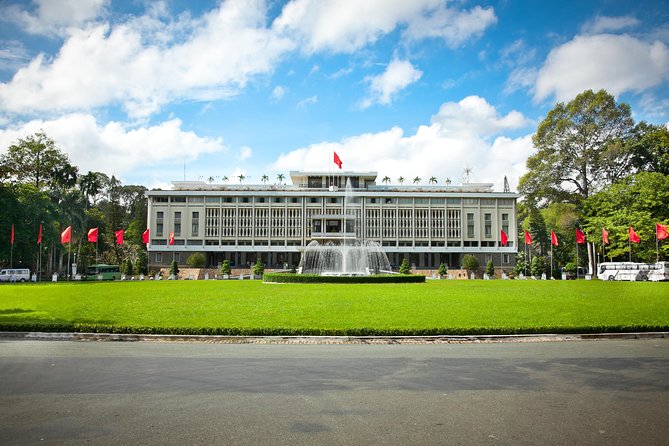 Private Ho Chi Minh City Tour - Shore Excursions - Starting with local markets and city life