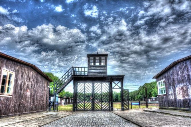 Private Roundtrip Transport from Gdynia Cruise Port to Stutthof - The drive from Gdynia to Stutthof