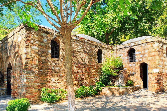 Private Shore Excursion: Ephesus,Temple of Artemis,St. Mary House - The guide makes or breaks the day
